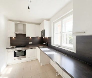 UNBEFRISTET: Klimatisierte Dachgeschosswohnung mit Loggien in Botsc... - Photo 6