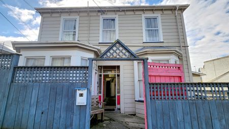 Fully furnished room available in Duncan Street - Photo 2