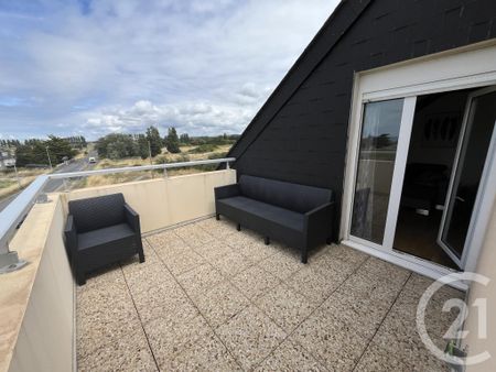 Location Appartement 3 pièces 49m² DONVILLE LES BAINS 50350 - Photo 5