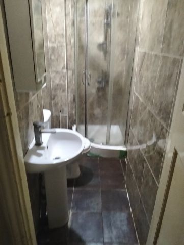 Room in a Shared House, Grenaby Avenue Croydo, CR0 - Photo 2