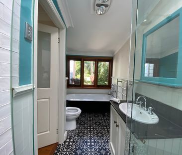 6 Vine Street, Ashfield NSW 2131 - House For Rent | Domain - Photo 3