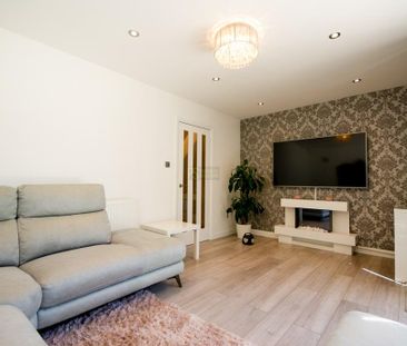 2 bedroom end of terrace house to rent - Photo 4