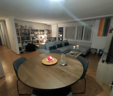 3.5-Zimmerwohnung, zentral gelegen, hell, grosszügiger Grundriss - Foto 2