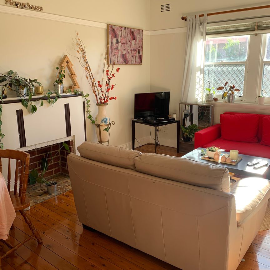 Dulwich Hill - Photo 1