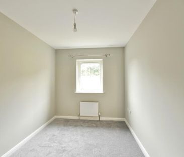 5 Faulkner Grove, Bangor, BT20 3FN - Photo 2