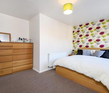 3 bedroom house to rent Royston Road, St. Albans, AL1 - Photo 5