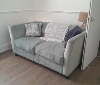 1 bedroom Flat To Let - Photo 1