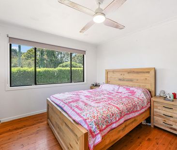 324 Alderley Street, Kearneys Spring, QLD 4350 - Photo 2