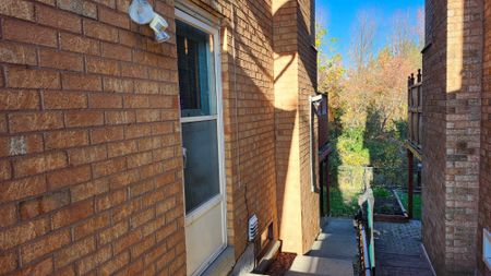 For Lease - 59 Sunforest Drive Unit# Bsmt, Brampton, Ontario - Photo 3