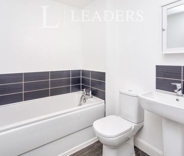 4 bedroom house to rent Bobbins Way, Buckingham, MK18 - Photo 4
