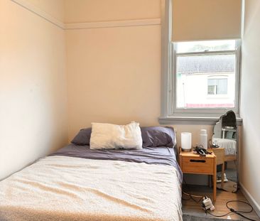 Bondi Beach - Photo 4