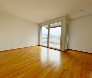 Charmante Attikawohnung mit Weitblick! - Foto 1