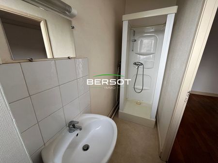 Appartement T3 avenue fontaine argent proche boucle Besançon - Photo 4