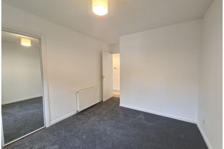 2 bed flat for rent in Musselburgh - Photo 2