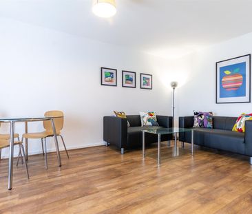 Rialto Building, Quayside - Photo 1