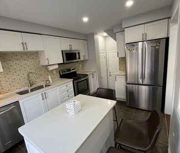 For Lease - 2439 Springforest Drive, Oakville, Ontario - Photo 6