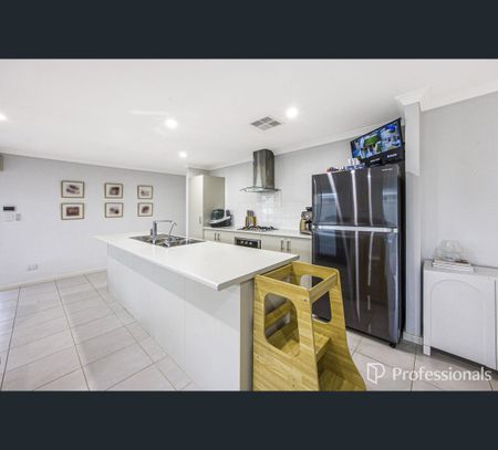 1 Graceful Street, Byford, WA 6122 - Photo 4