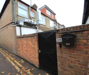 1 bedroom flat to rent - Photo 6