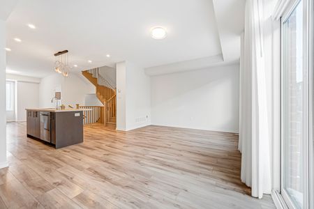 For Lease - 25 Aberfoyle Street, Vaughan, Ontario - Photo 4