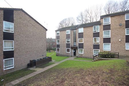 Grosvenor Park Gardens, Hyde Park - Photo 5