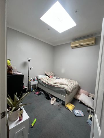 Chippendale - Photo 2