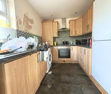 2 bedroom house to rent - Photo 3