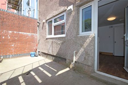 Brighton Street, - Photo 2