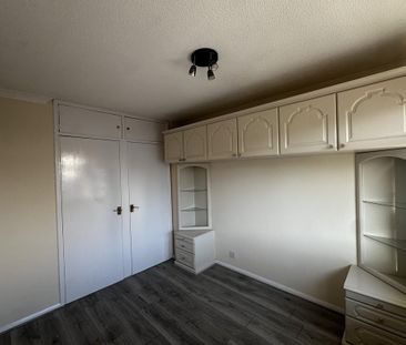 3 bedroom end of terrace house to rent - Photo 6