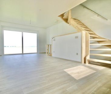 Energiezuinige bel-étage met 2 slpk, tuin en garage voor 830 EUR/mnd - Photo 1