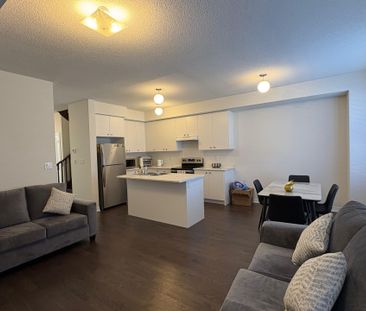 For Lease - 2905 Starlight Drive, Pickering, Ontario - Photo 6