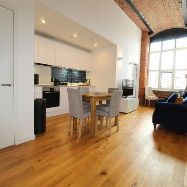 2 Bedroom Apartment To Let - Photo 1
