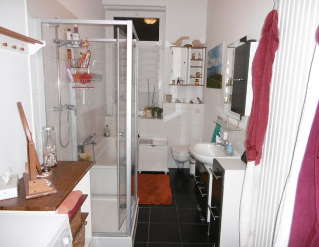 Denkmalperle - Nähe "Großer Garten"! Hochwertige 3-Zimmer- Wohnung mit Balkon und eigenen Garten! - Foto 1