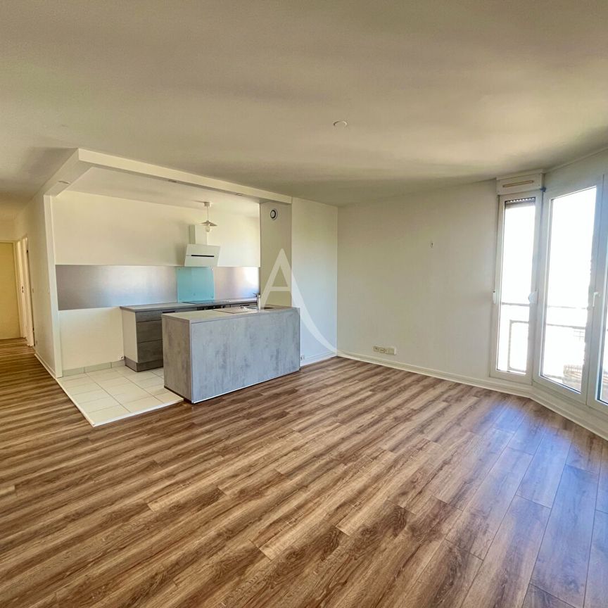 Location Appartement 3 pièces 61m² - Photo 1
