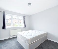 Primrose Court, Hydethorpe Road, SW12 - Photo 2
