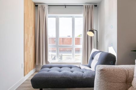 Unit None: Entire unit - Photo 2