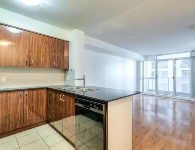 5791 Yonge St. Suite 1606 | 5791 Yonge Street, North York - Photo 1