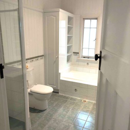 Shorncliffe - Photo 4