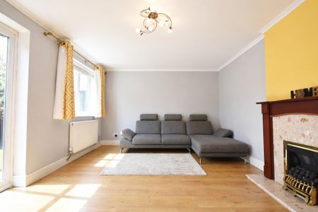Carver Close, Wyken, Coventry - Photo 2