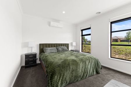 Stylish, Low-Maintenance Living You’ll Love! - Photo 4