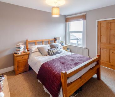 2 bedroom terraced house to rent - Photo 5