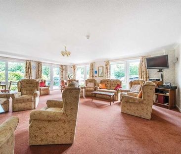 Over's Retirement Flat, Two Bedroom, First Floor, Homecedars House,... - Photo 3