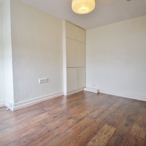 Room for rent - Photo 1