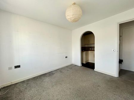 1 bedroom flat to rent - Photo 3