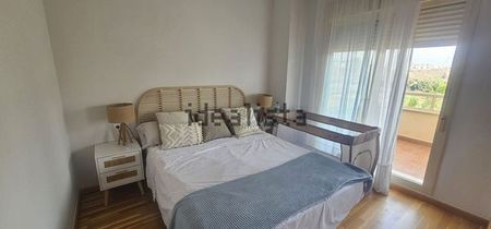 Alquiler de piso en Calle Mar Egeo - Photo 2