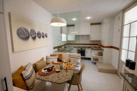 Carrer de Balmes, Barcelona, Catalonia 08006 - Photo 3