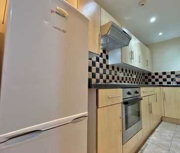13 Bedroom Student Home – Glynrhondda Street - Photo 5