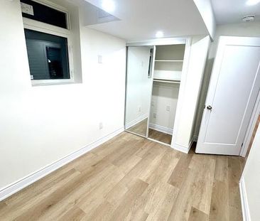 For Lease - 50 Harbourtown Crescent, Brampton, Ontario - Photo 5