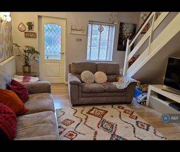 4 bedroom terraced house to rent - Photo 1