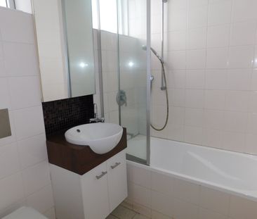 4/14 Stradbroke Avenue, Heidelberg - Photo 4