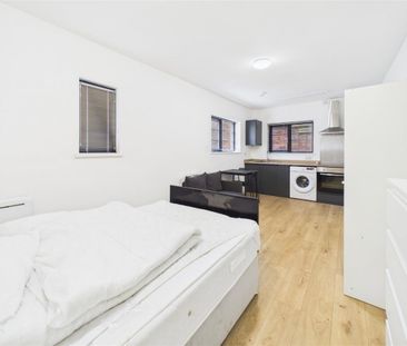 0 bedroom Studio flat to rent - Photo 5